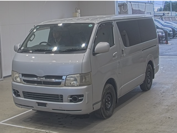 TOYOTA HIACE