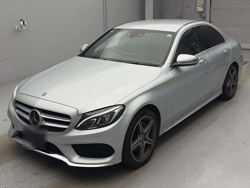 MERCEDES-BENZ C200