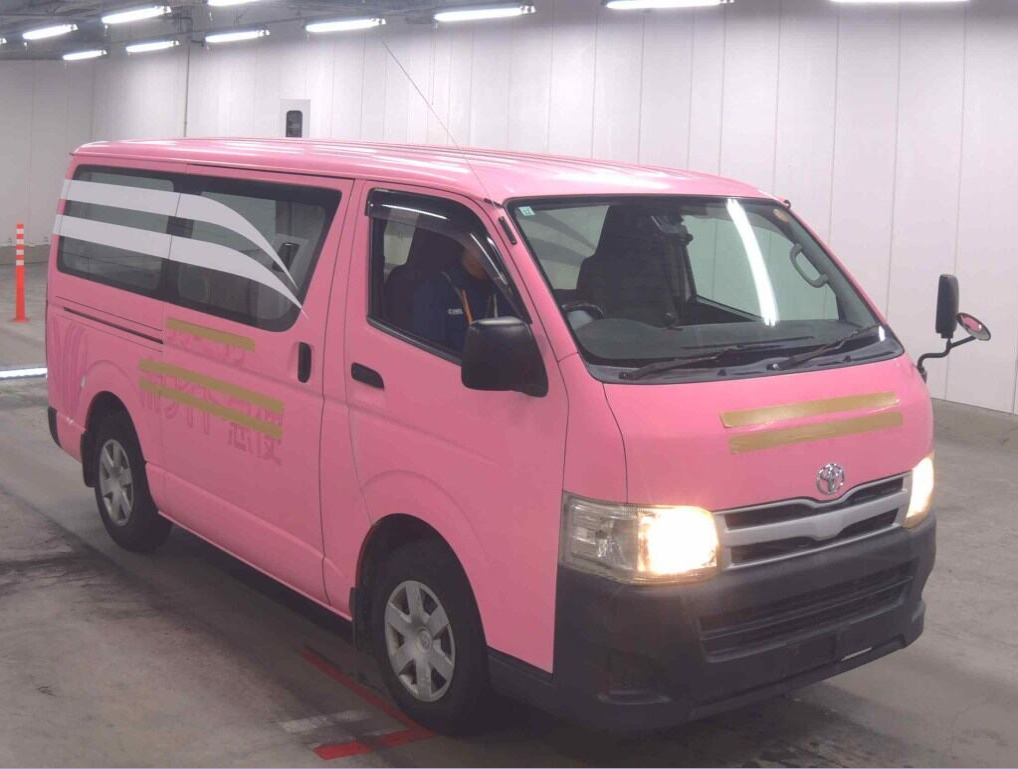 TOYOTA REGIUSACE