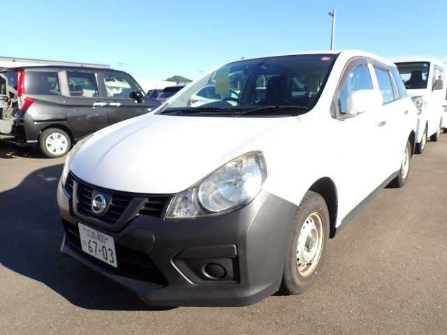 NISSAN AD VAN