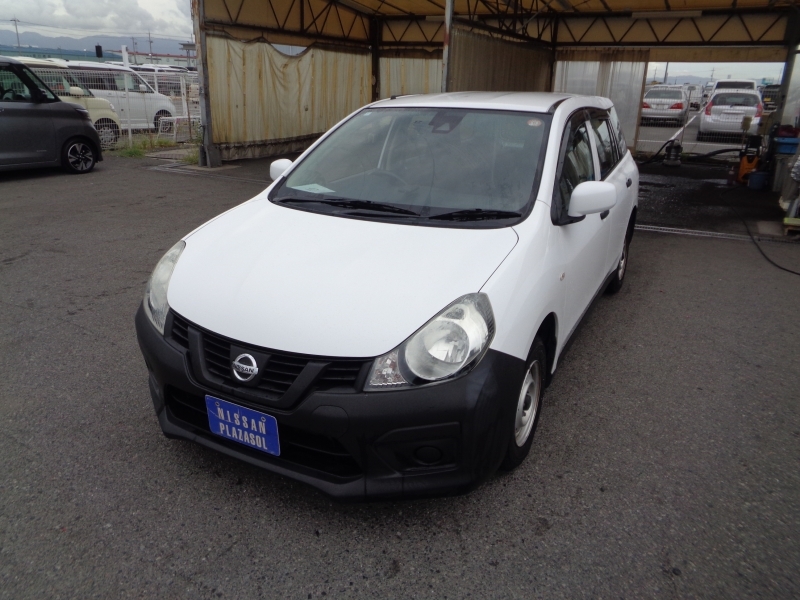 NISSAN AD VAN