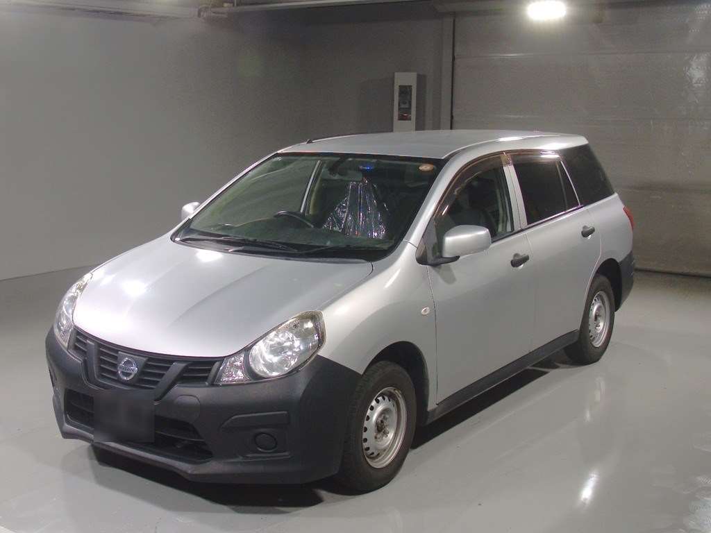 NISSAN AD VAN