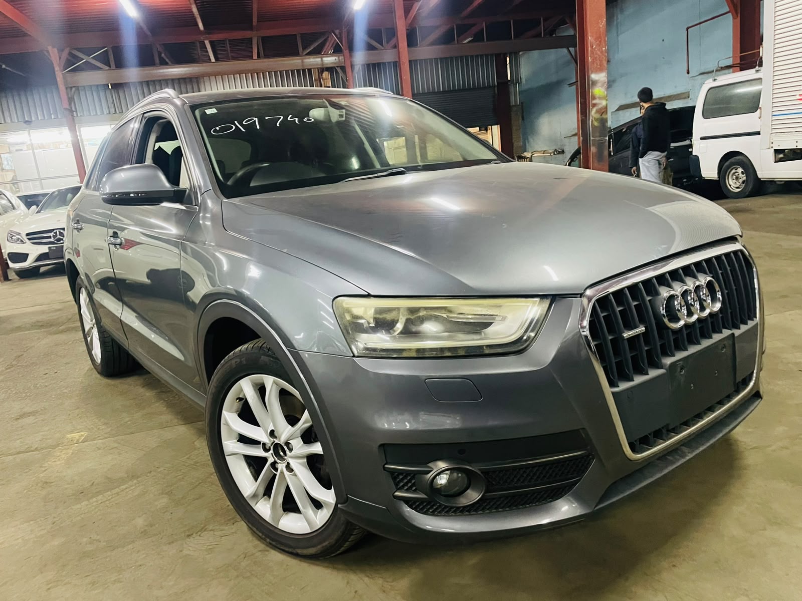 AUDI Q3