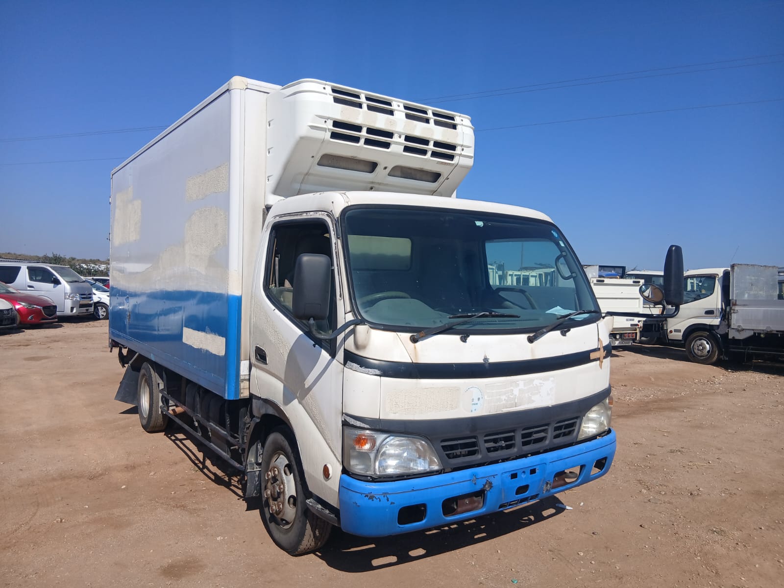 HINO DUTRO