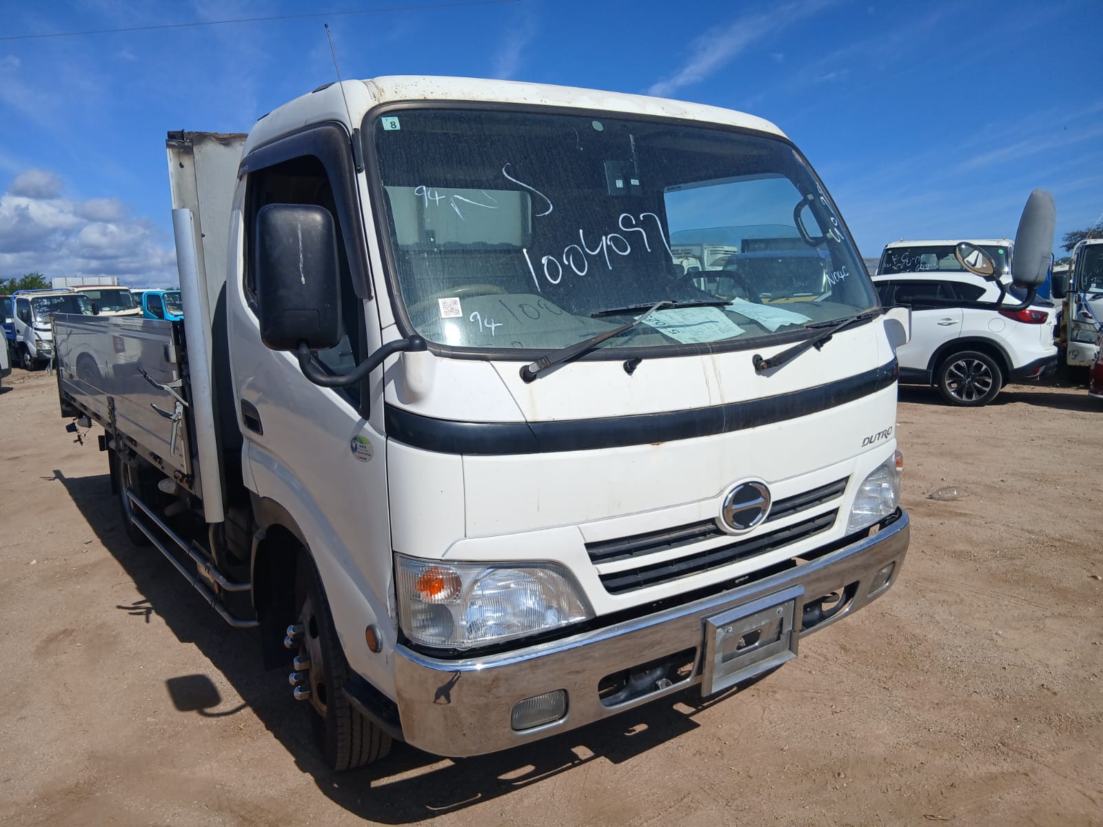 HINO DUTRO