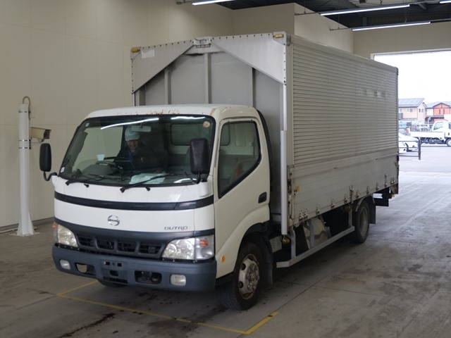 HINO DUTRO