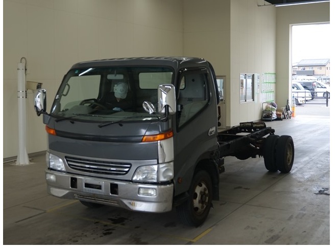 TOYOTA DYNA